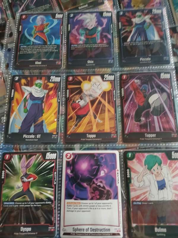 Dragon ball z  collectoin of 90 trading cards