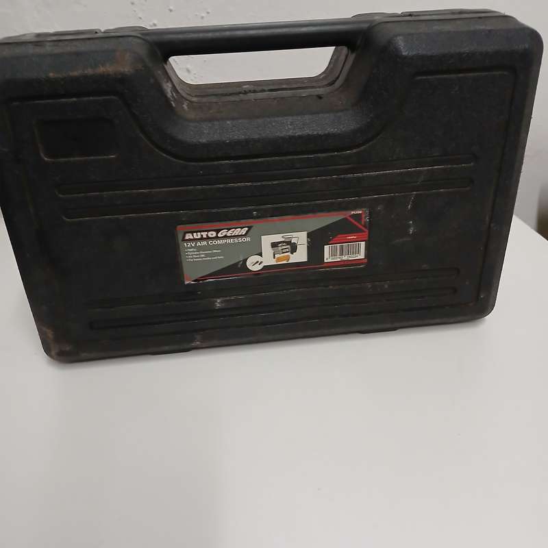 12V AIR COMPRESSOR
