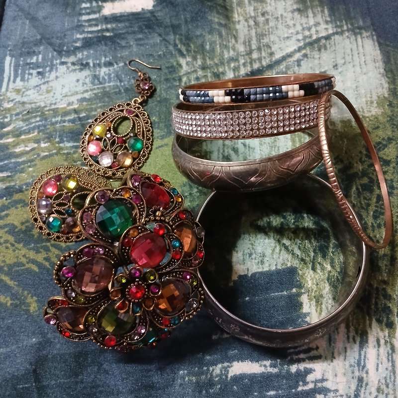 Bangles