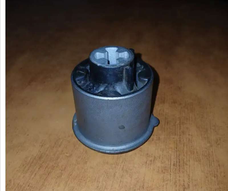 *CAR PARTS* ford & Hino
