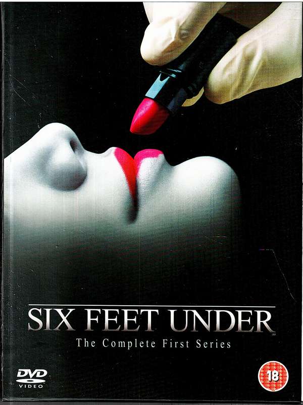 Six Feet Under: The Complete First Series 4 DVD Set