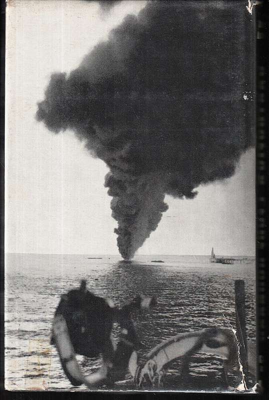 Australia's Pearl Harbour: Darwin 1942 - Douglas Lockwood [INSCRIBED BY AUTHOR]