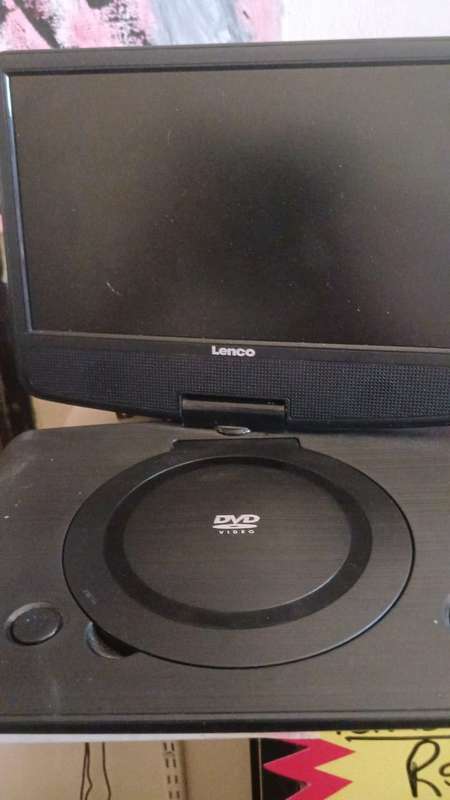 Portable dvd player