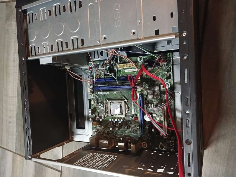 Empty computor box