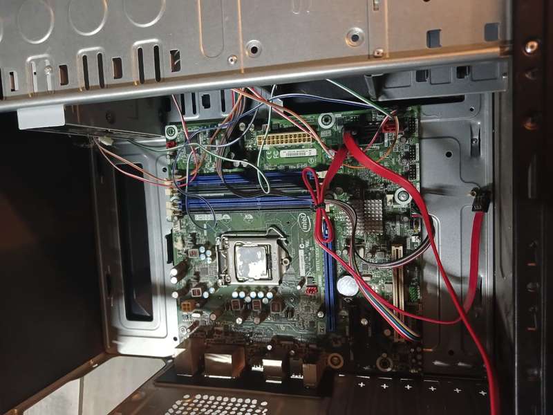 Empty computor box