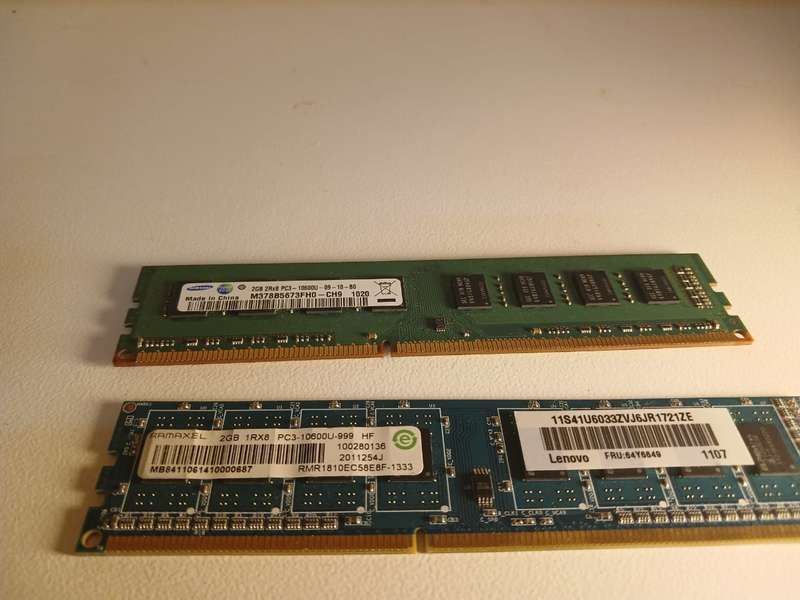 2 x 2GB ddr ram and cpu fan