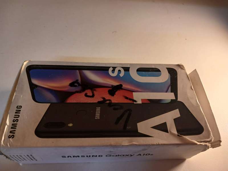 Samsung A10s