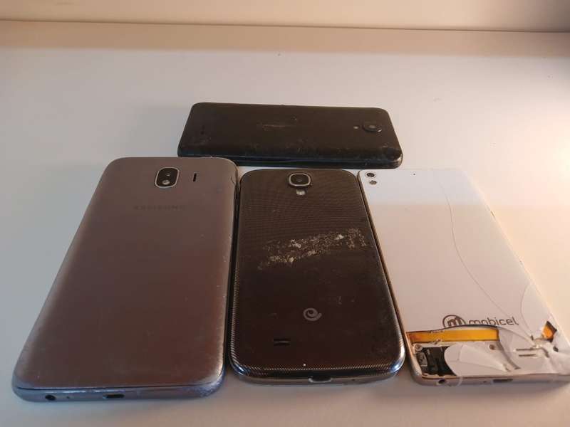 Joblot cellphones