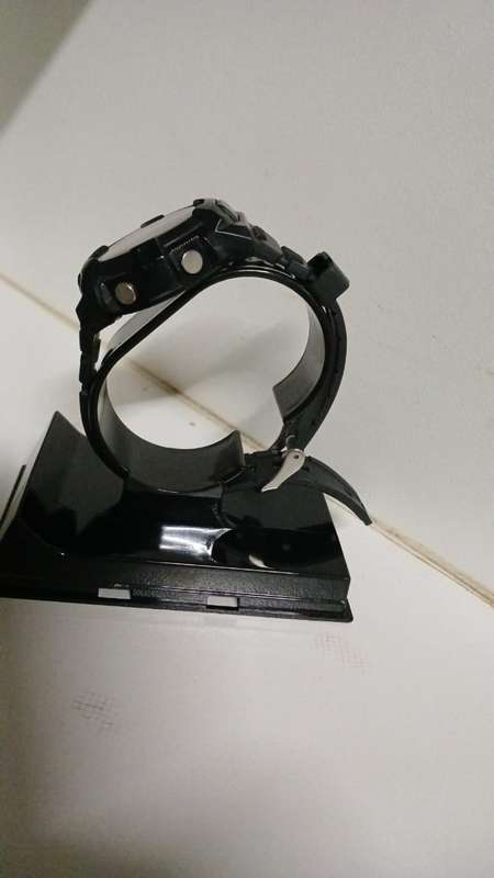 Initial mens watch