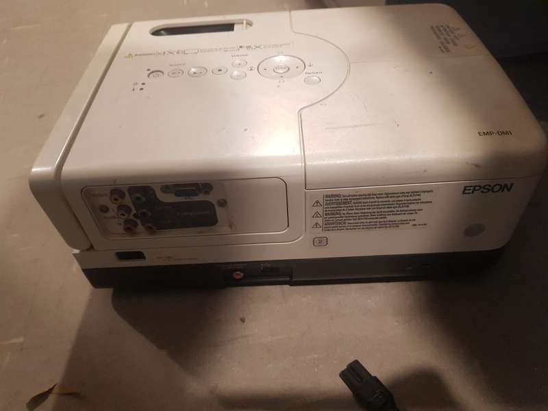 EMP-DM1 Projector