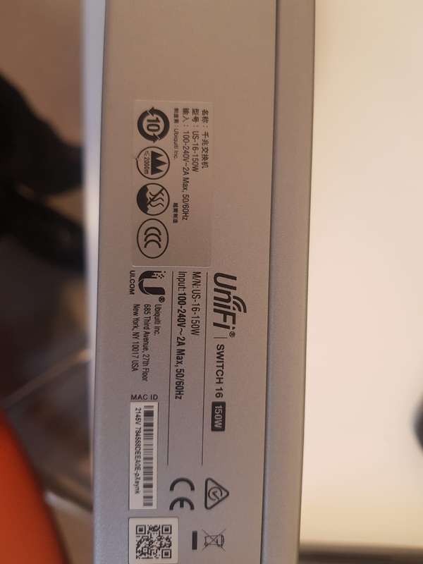 Ubiquiti 16 port poe switch - US-16-150W