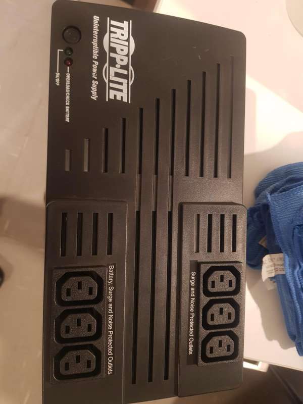 Tripp Lite AVRX550U