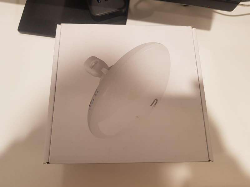Ubiquiti UISP airMAX NanoBeam M5 5GHz 16dBi Radio | NBE-M5-16