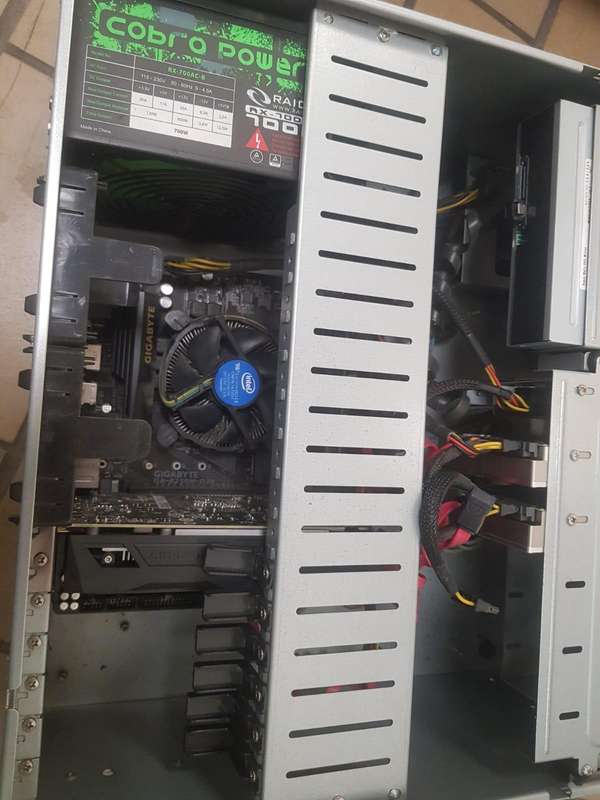 32 Channel Geovision NVR, includes Software - Comes with SSD, I7 Mother Board and more (pictures)
