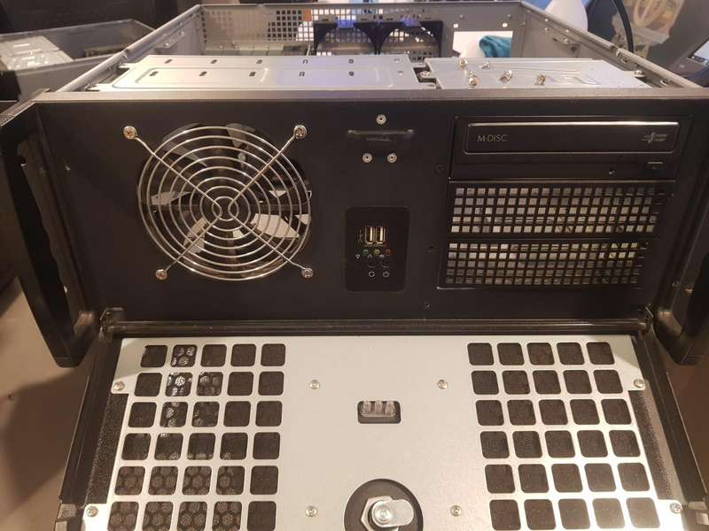 i7 Motherboard, RAM, SSD, graphics card, Server Case