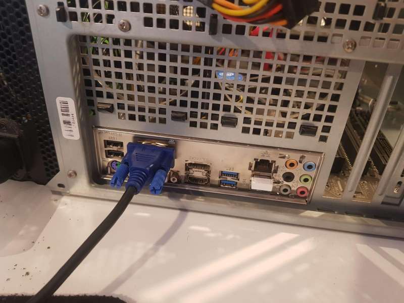 i7 Motherboard, RAM, SSD, graphics card, Server Case
