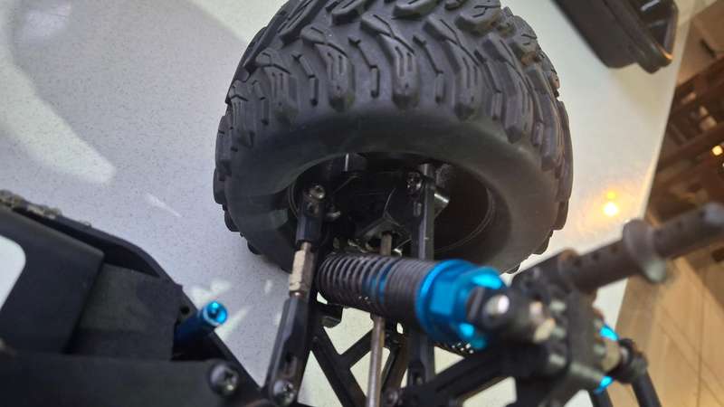 HSP Brontosaures Brushless 4WD 1/10 RC Car