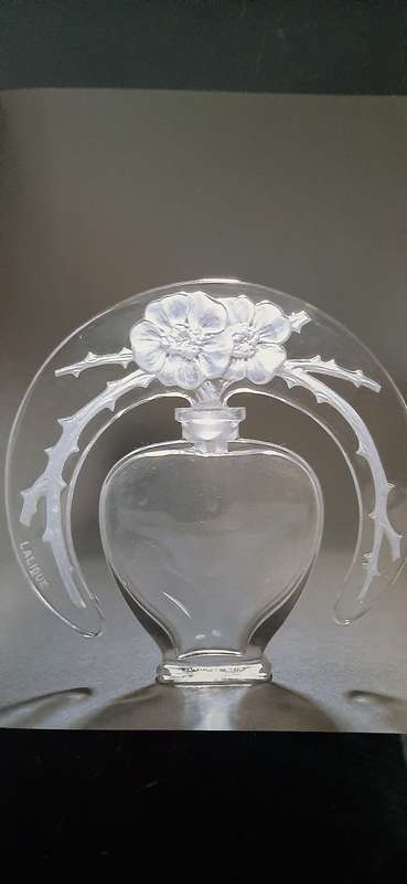 Victor Arwas. Lalique