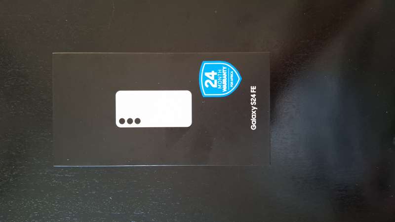 Samsung S24 FE 256GB Smartphone