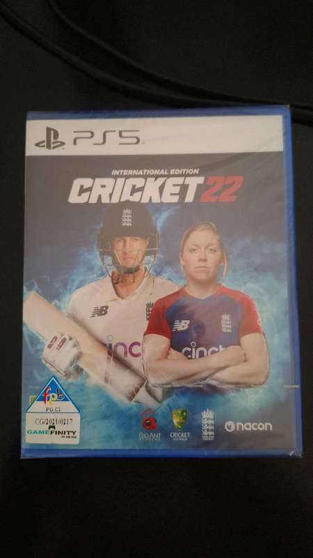 PLAYSTATION 5 CONSOLE EXCELLENT CONDITION