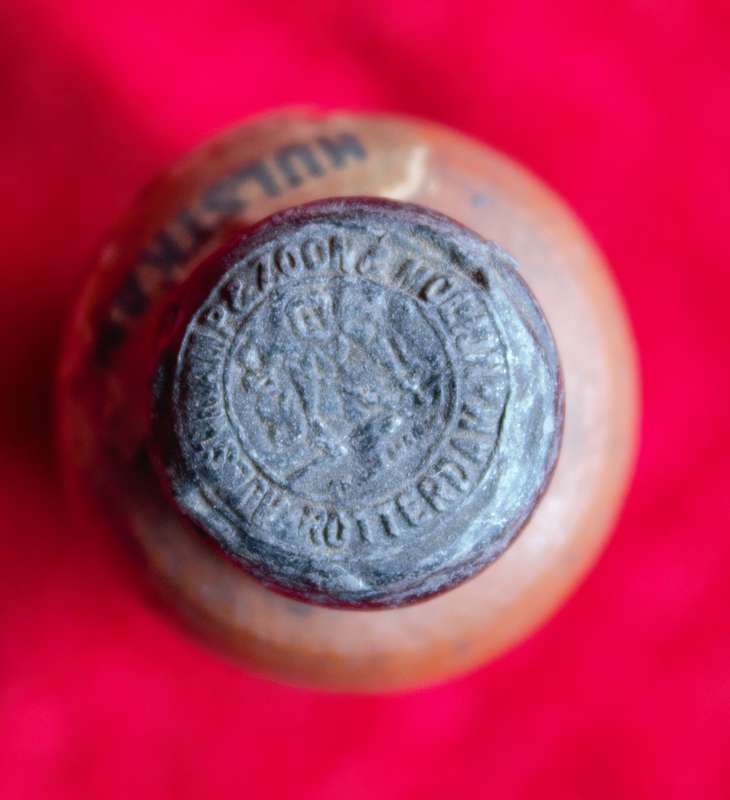 Vintage Liquor Bottles & 1 x Lennon Medicine Bottle
