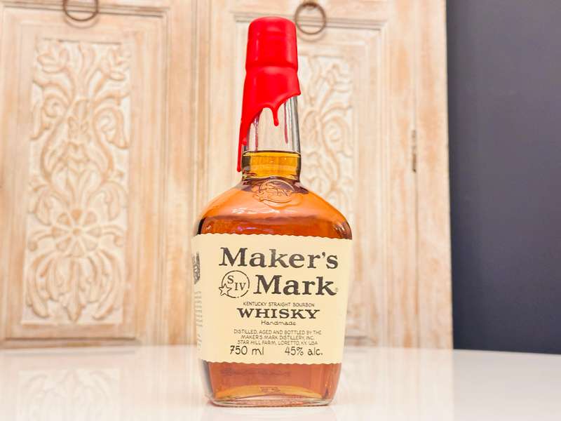 Makers Mark Handmade Kentucky Straight Collectable Bourbon Whisky