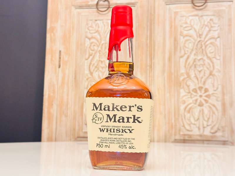 Makers Mark Handmade Kentucky Straight Collectable Bourbon Whisky
