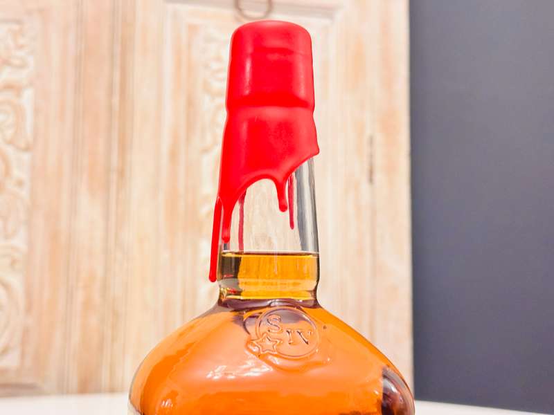 Makers Mark Handmade Kentucky Straight Collectable Bourbon Whisky