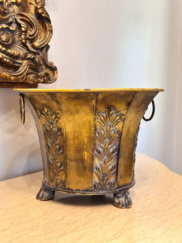Exquisite Vintage Ornate Decor Statement Piece