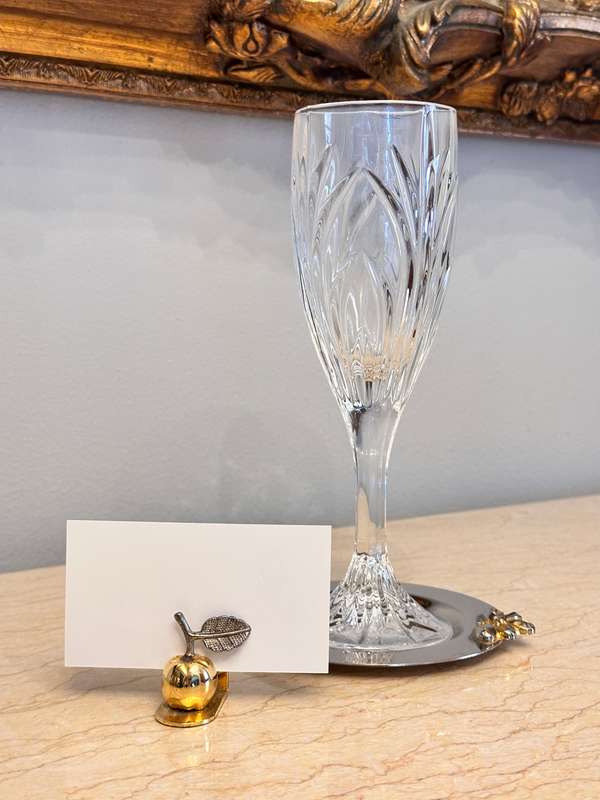 Exquisite Vintage Place setting holders - Set of 8