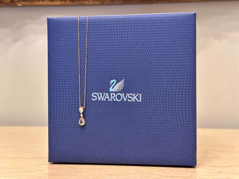 SWAROVSKI Statement Necklace