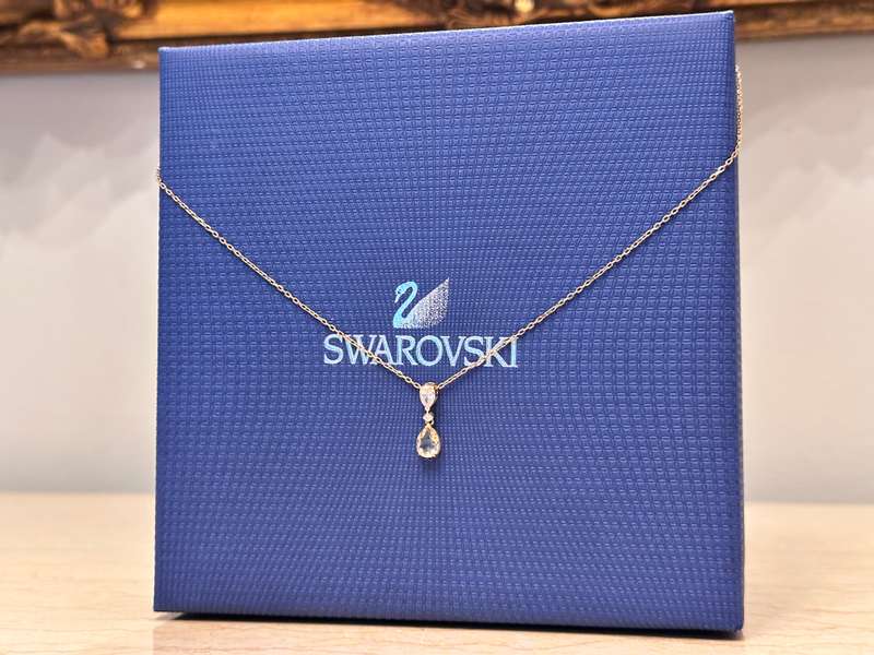 SWAROVSKI Statement Necklace