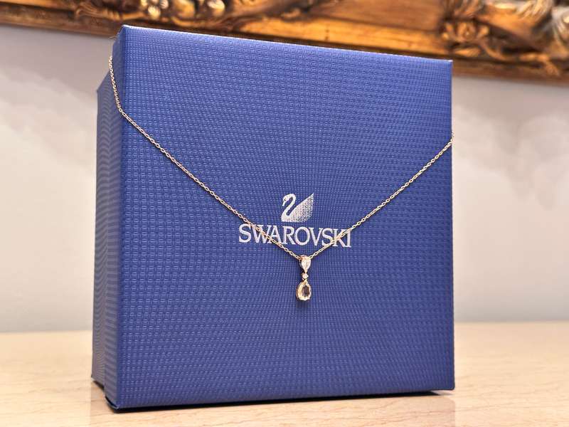 SWAROVSKI Statement Necklace