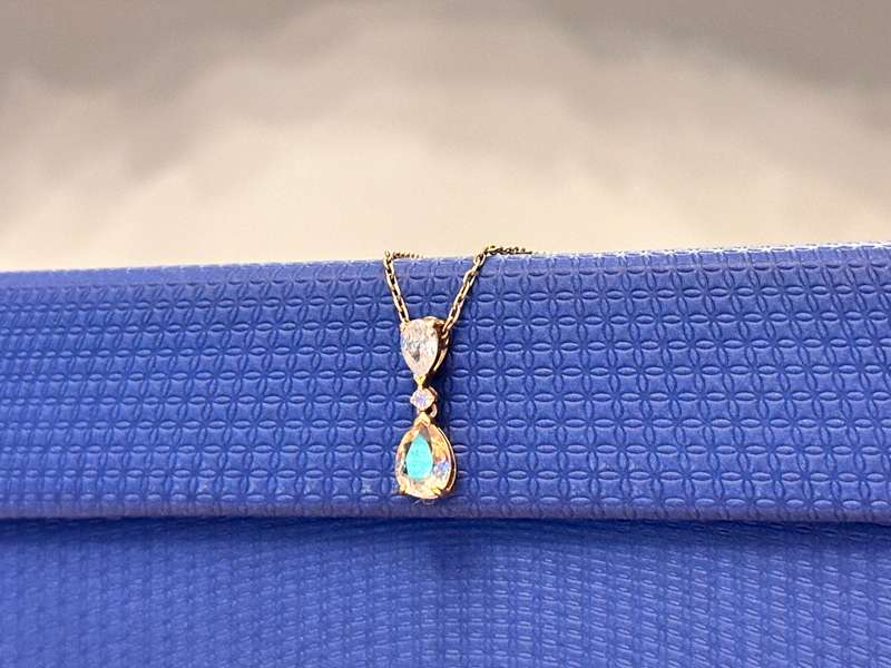 SWAROVSKI Statement Necklace
