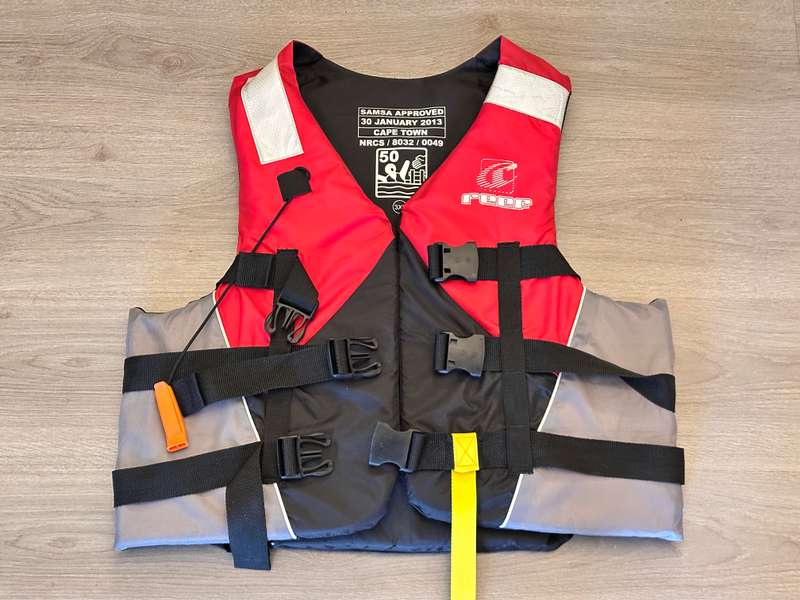 REEF Watersport Life jacket