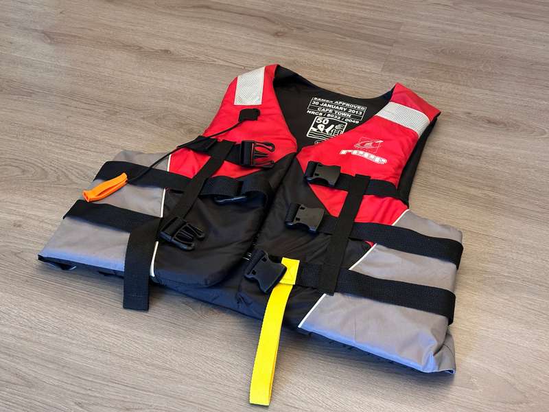 REEF Watersport Life jacket