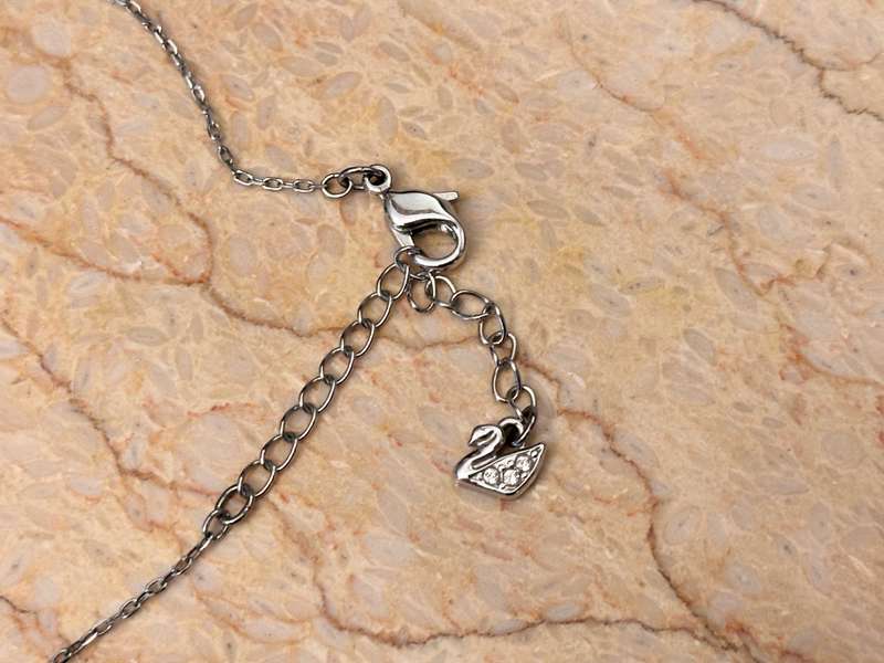 Exquisite SWAROVSKI Statement Necklace