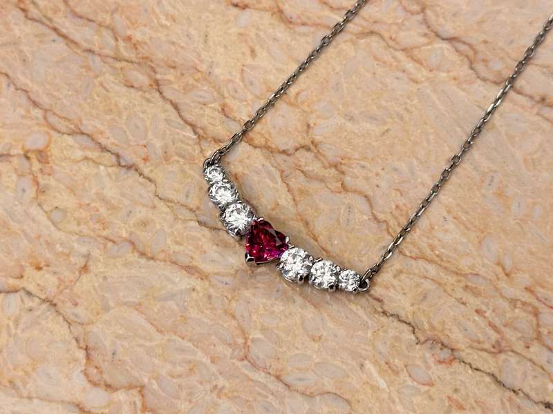 Exquisite SWAROVSKI Statement Necklace