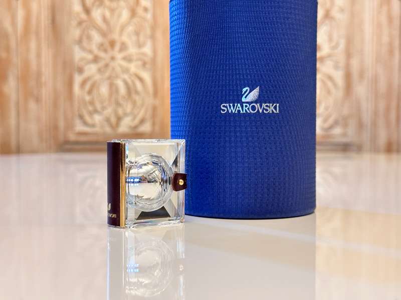 Exquisite SWAROVSKI Vintage Book Clock Collectable