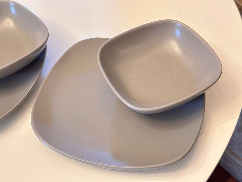 Elegant Premium Stoneware Set