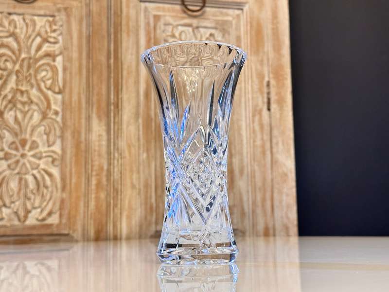 Exquisite Vintage Crystal Vase
