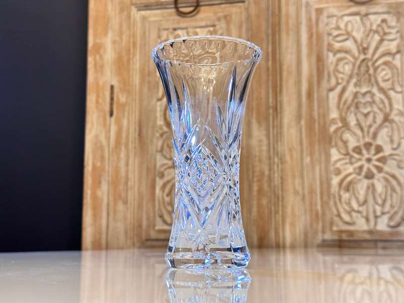 Exquisite Vintage Crystal Vase