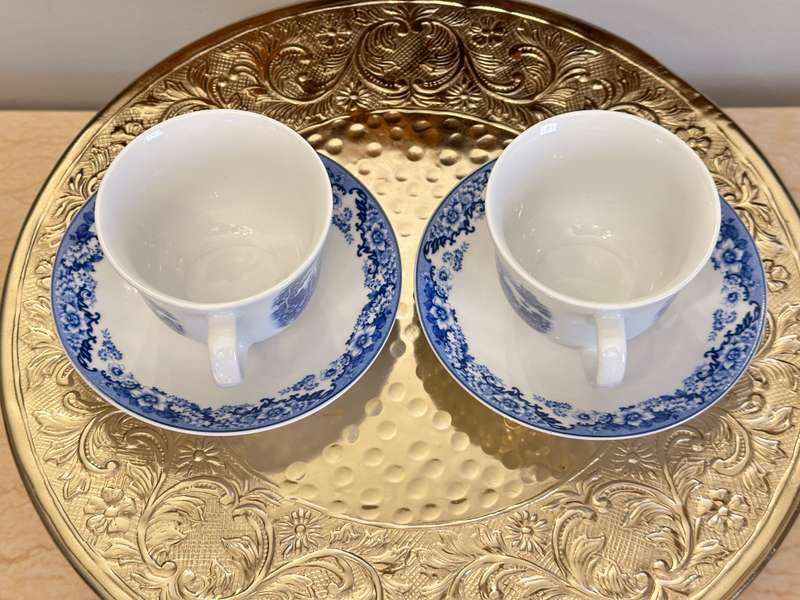 RARE VINTAGE STAFFORDSHIRE ENGLAND CUP SET OF 2