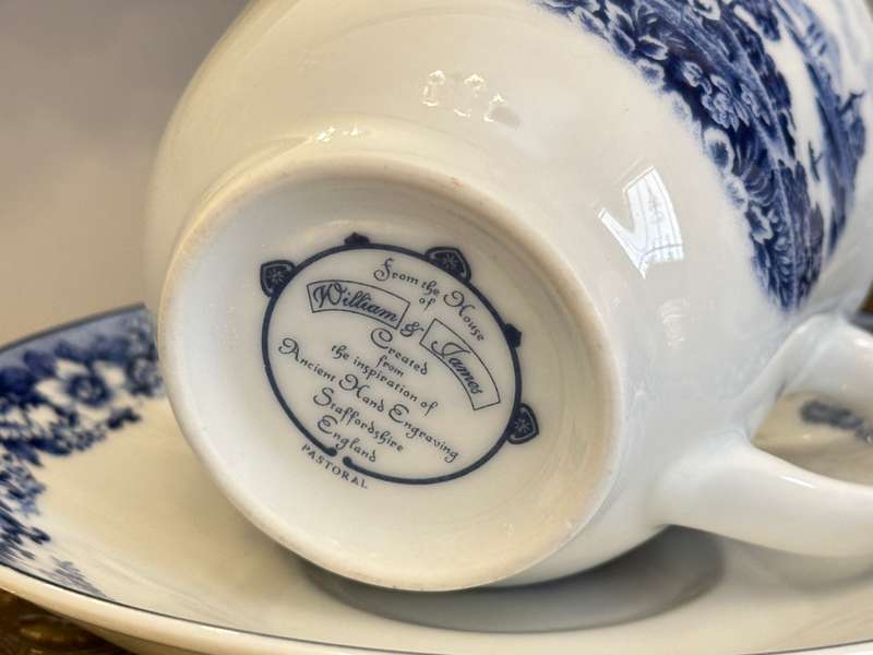 RARE VINTAGE STAFFORDSHIRE ENGLAND CUP SET OF 2