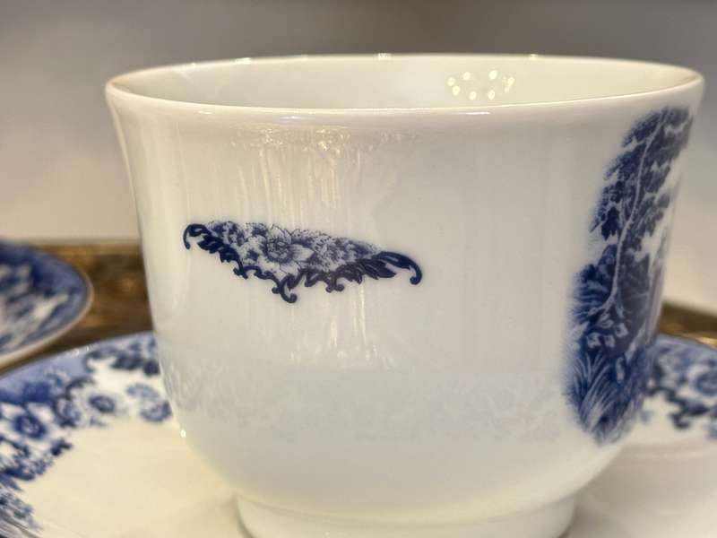 RARE VINTAGE STAFFORDSHIRE ENGLAND CUP SET OF 2