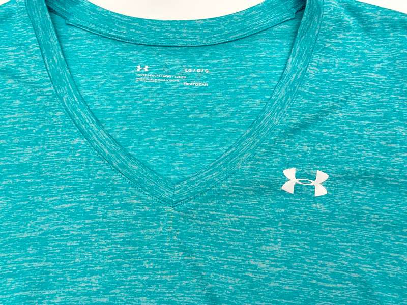 UNDER ARMOUR WOMENS UA TECH TWIST V NECK SHIRT