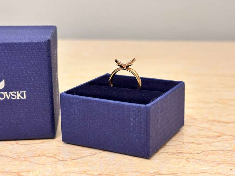Beautiful SWAROVSKI Butterfly Ring