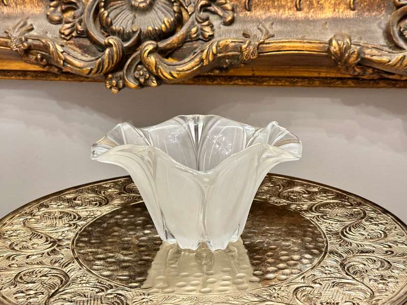 Exquisite Vintage Crystal Statement Piece