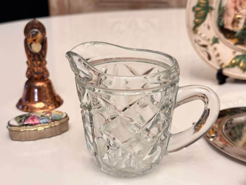Vintage collectables lot