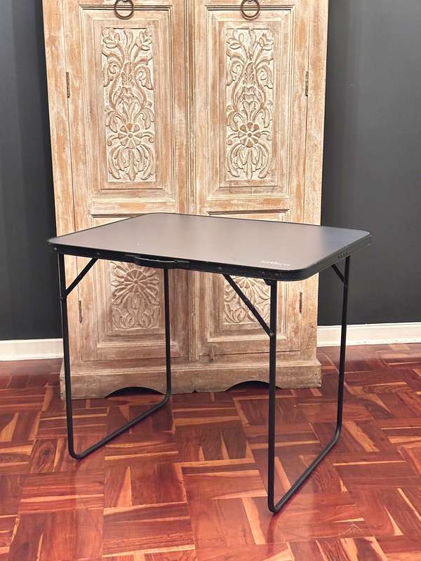 Natural Instincts Foldable Camp Table